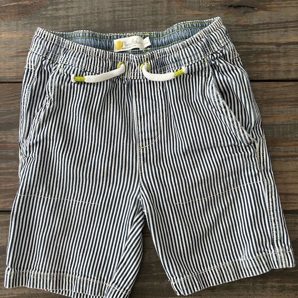 Mini Boden boys striped shorts elastic waist drawstrings 7 EUC